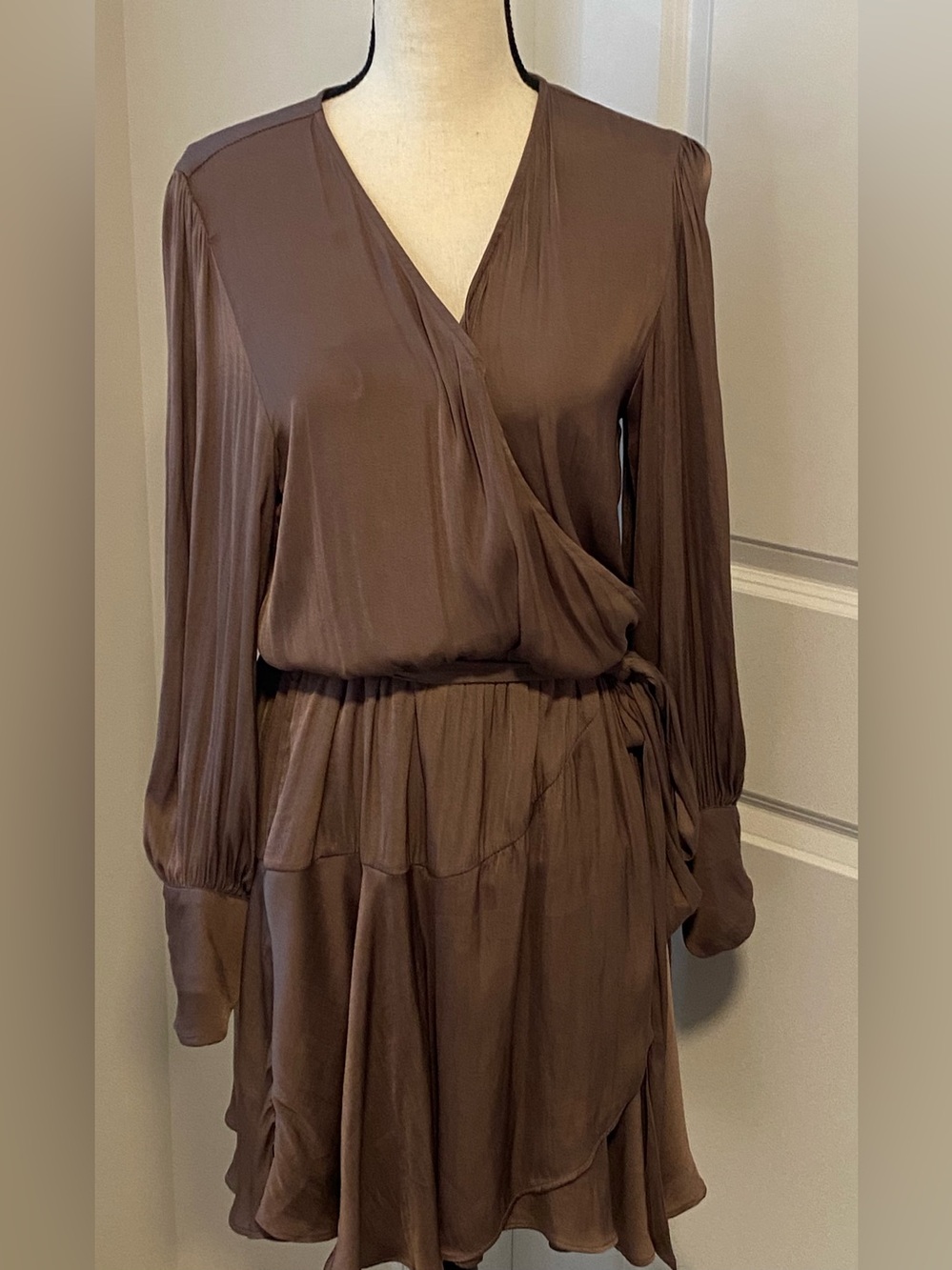 Socialite satin long-sleeve faux-wrap dress brown fabric belt flounce hem XL
